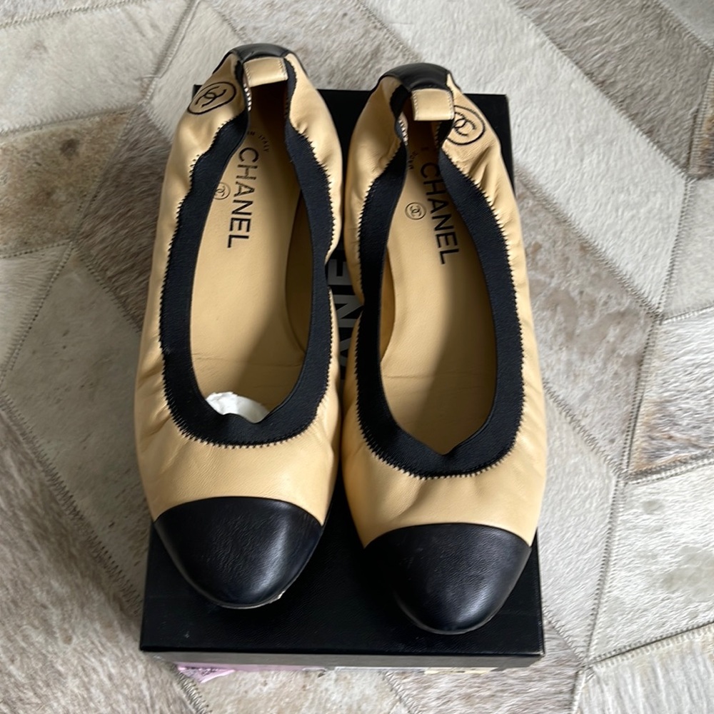 Chanel Ballerines